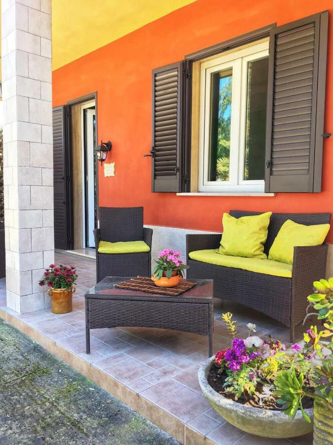 Casa Te La Bradamante Bed & Breakfast Magliano Exterior photo